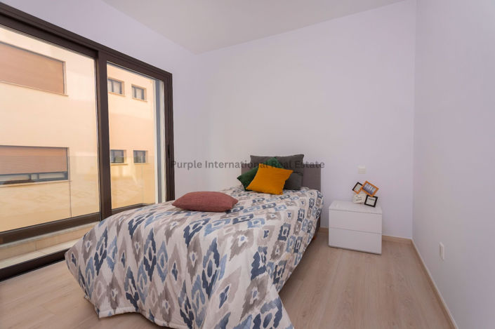 Image No.27-3 Bed Apartment for sale