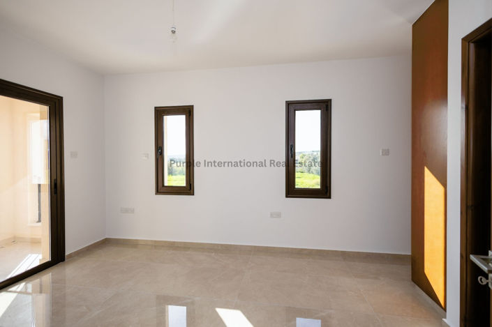 Image No.13-3 Bed Villa for sale