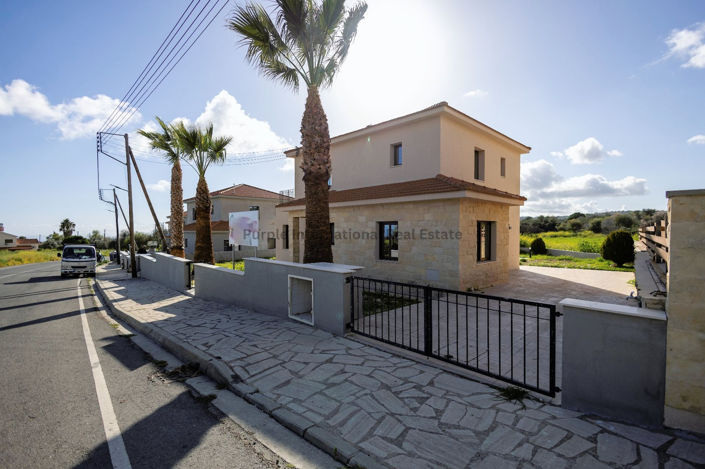 Image No.7-3 Bed Villa for sale