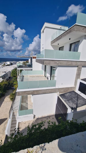 Image No.18-3 Bed Villa for sale