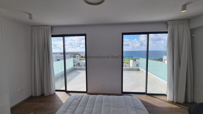 Image No.8-3 Bed Villa for sale