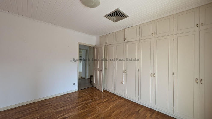 Image No.21-3 Bed House for sale