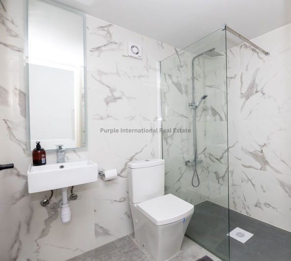 Image No.6-Maison de ville de 2 chambres à vendre à Pervolia