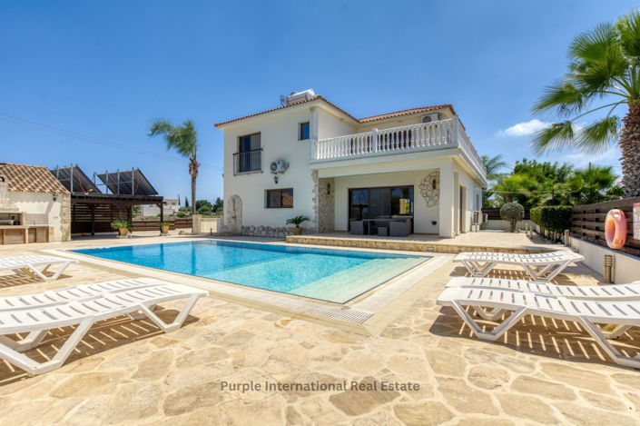 Image No.1-4 Bed Villa for sale