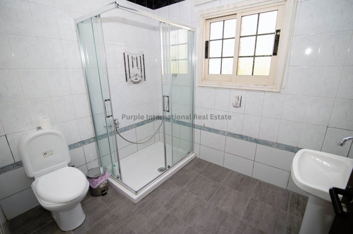 Image No.18-Villa de 7 chambres à vendre à Aradippou