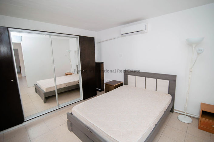 Image No.29-Villa de 7 chambres à vendre à Aradippou