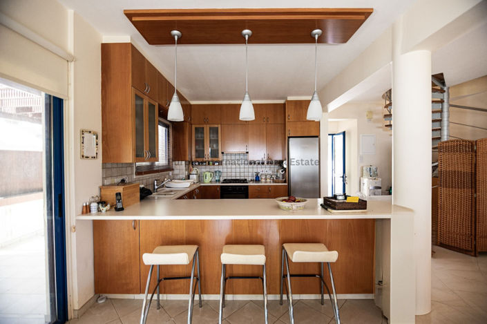 Image No.5-Villa de 6 chambres à vendre à Famagusta