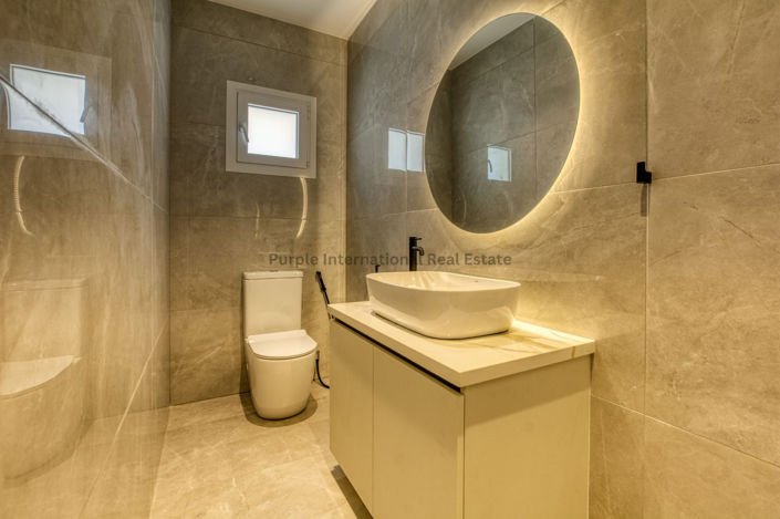 Image No.13-4 Bed Bungalow for sale