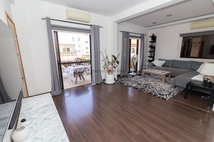 Image No.1-Appartement de 3 chambres à vendre à Larnaca