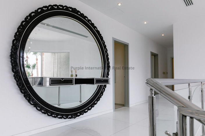 Image No.10-6 Bed Villa for sale