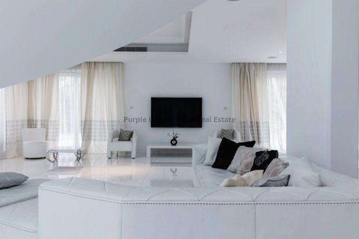 Image No.21-6 Bed Villa for sale