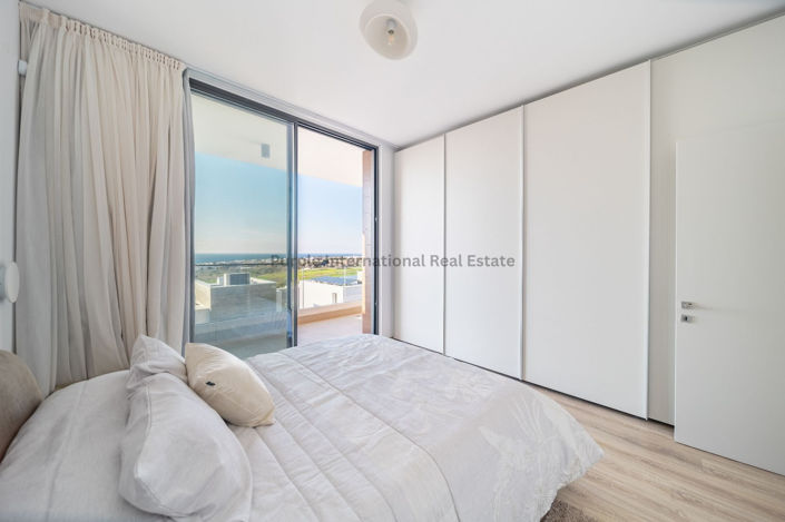 Image No.21-3 Bed Villa for sale