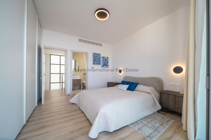 Image No.17-3 Bed Villa for sale