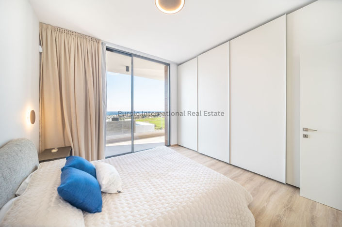 Image No.18-3 Bed Villa for sale