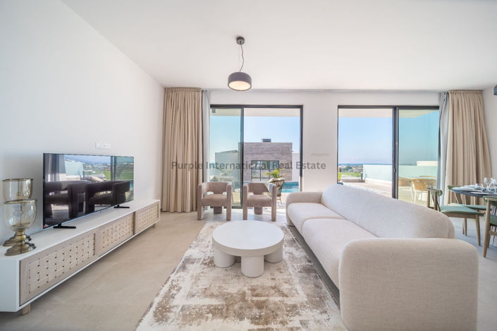 Image No.7-3 Bed Villa for sale