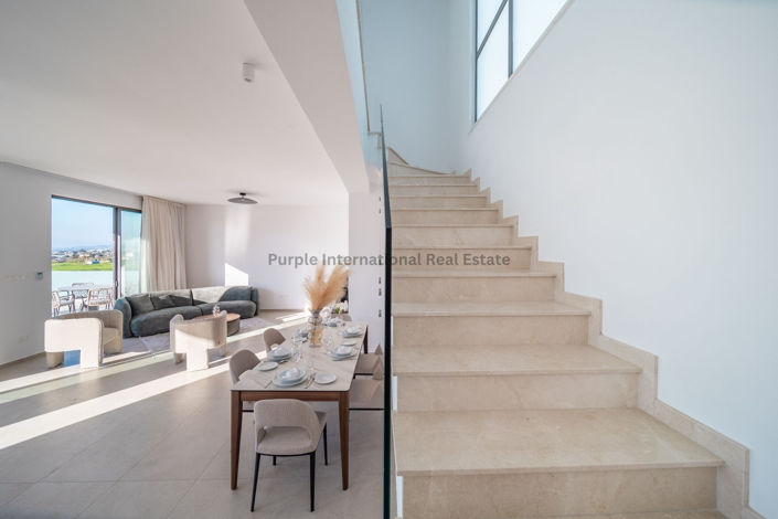 Image No.11-3 Bed Villa for sale