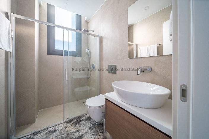 Image No.20-3 Bed Villa for sale