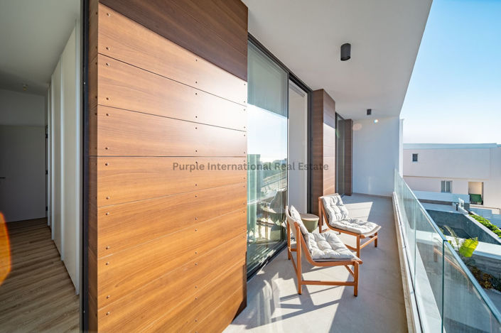 Image No.22-3 Bed Villa for sale