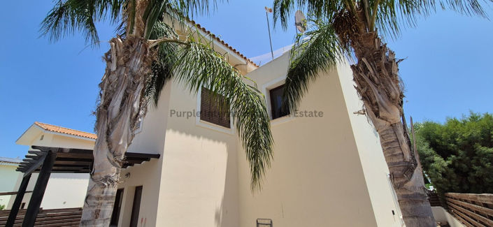 Image No.11-3 Bed Villa for sale