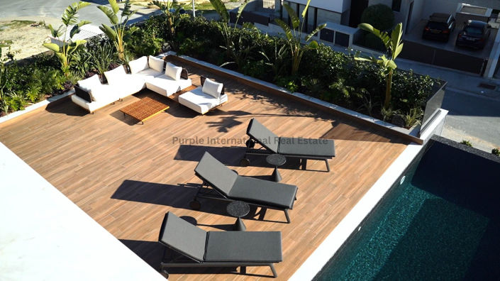 Image No.27-6 Bed Villa for sale