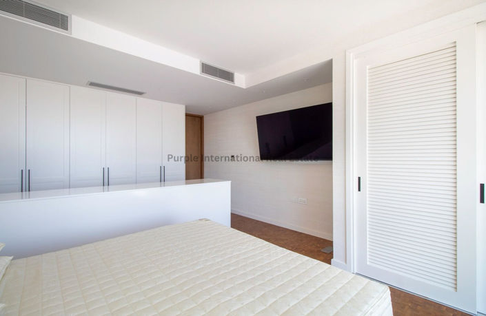 Image No.12-4 Bed Villa for sale