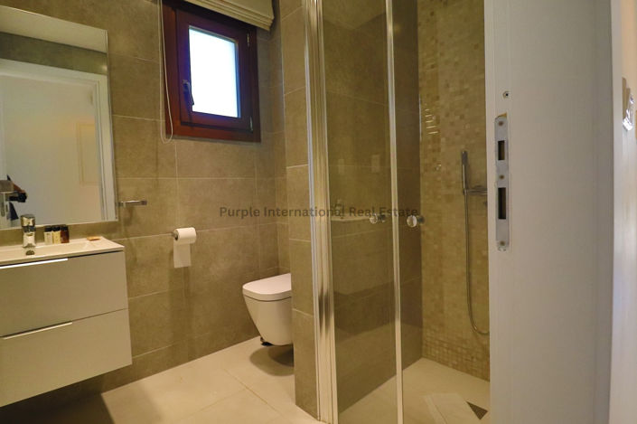 Image No.23-4 Bed Villa for sale