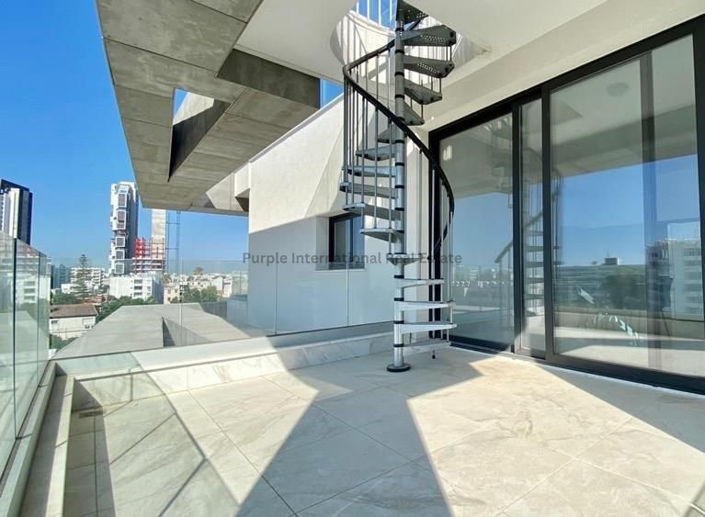 Image No.1-3 Bed Apartment for sale