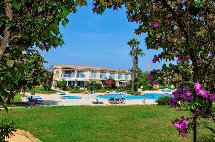 Image No.11-3 Bed Villa for sale