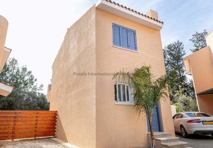 Image No.8-3 Bed Villa for sale