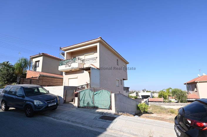 Image No.1-4 Bed Villa for sale