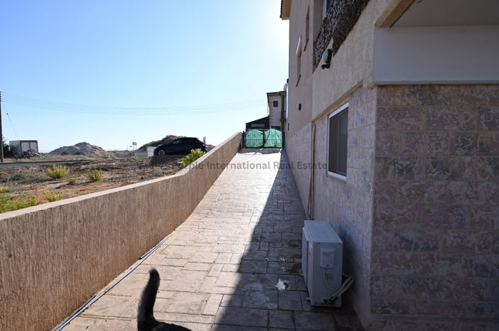 Image No.28-Villa de 4 chambres à vendre à Kolossi