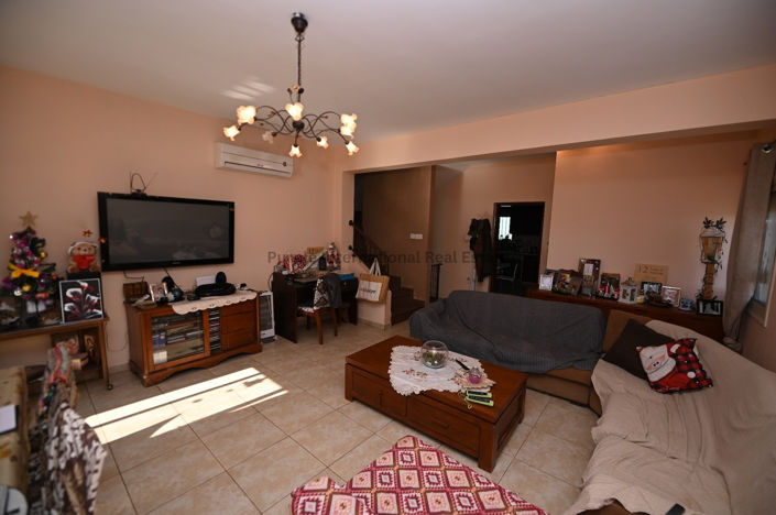 Image No.4-Villa de 4 chambres à vendre à Kolossi