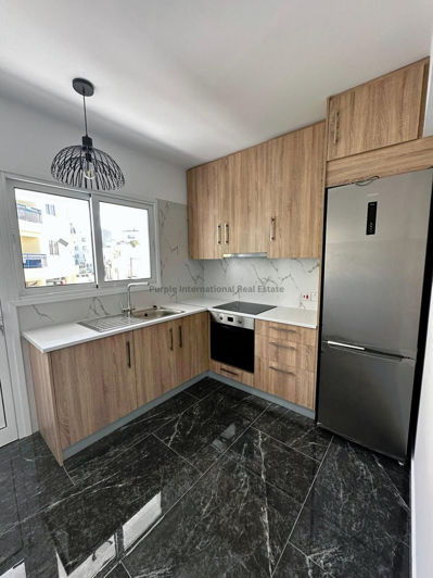 Image No.7-2 Bed Townhouse for sale