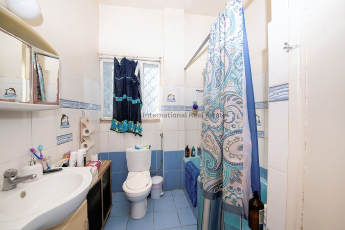 Image No.20-Commercial de 2 chambres à vendre à Agia Zoni