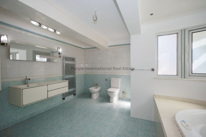 Image No.23-Villa de 4 chambres à vendre à Germasogeia