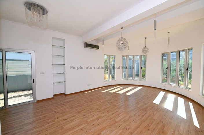 Image No.3-Villa de 4 chambres à vendre à Germasogeia