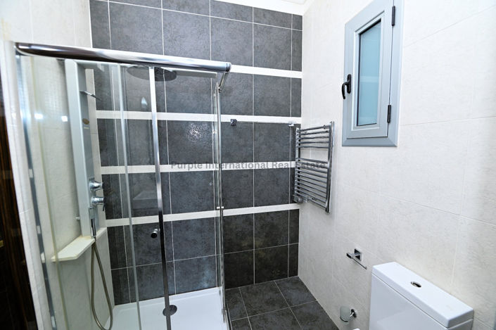 Image No.32-Villa de 4 chambres à vendre à Germasogeia