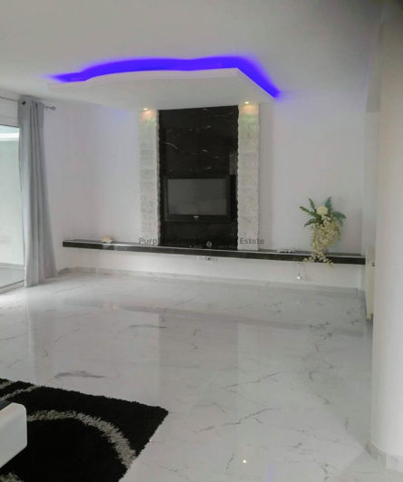 Image No.6-Villa de 5 chambres à vendre à Germasogeia