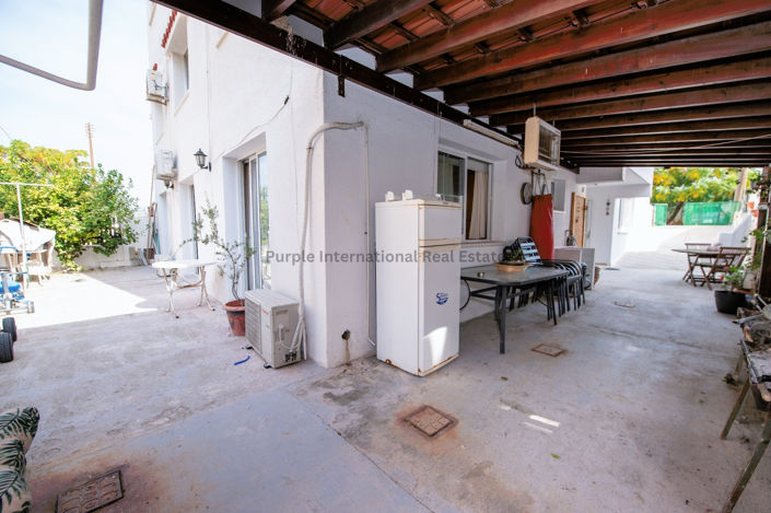 Image No.25-6 Bed Property for sale