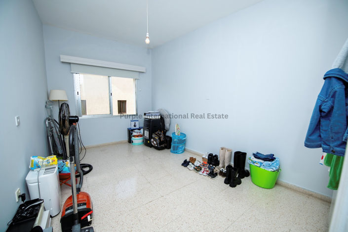 Image No.36-6 Bed Property for sale