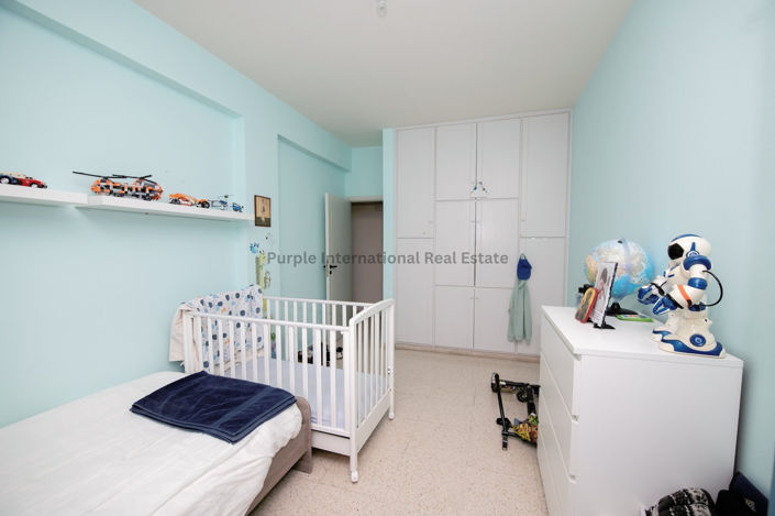 Image No.39-6 Bed Property for sale