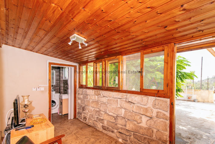 Image No.8-2 Bed Land for sale