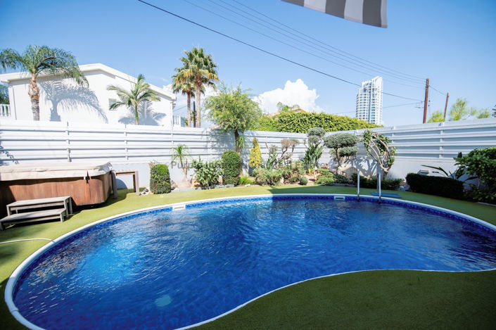 Image No.12-Villa de 5 chambres à vendre à Germasogeia