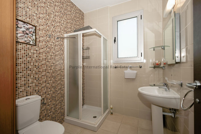 Image No.19-Villa de 5 chambres à vendre à Germasogeia