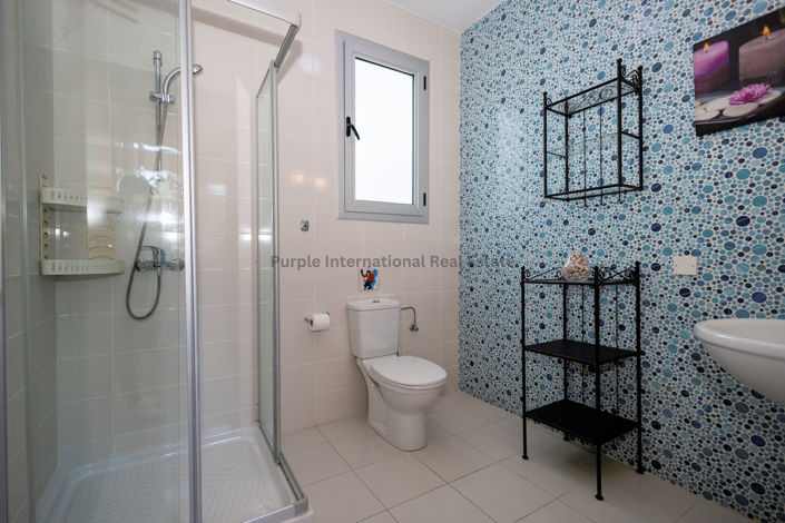 Image No.25-Villa de 5 chambres à vendre à Germasogeia