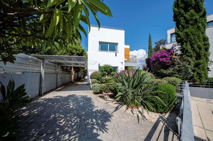 Image No.29-Villa de 5 chambres à vendre à Germasogeia