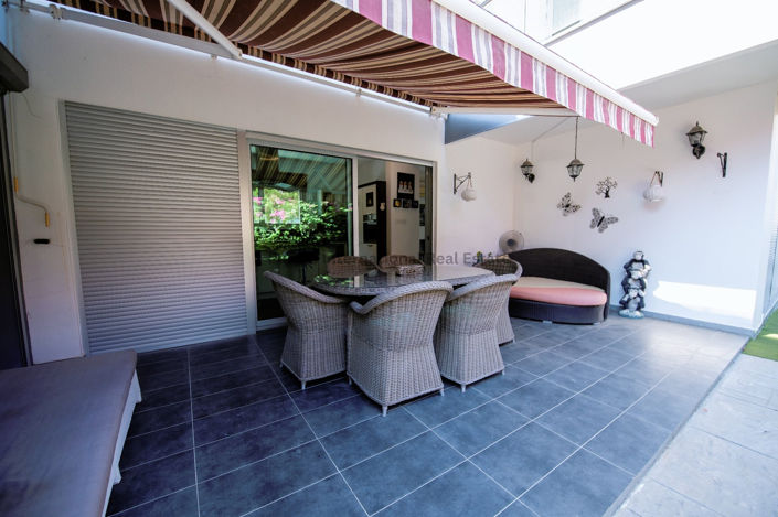 Image No.8-Villa de 5 chambres à vendre à Germasogeia