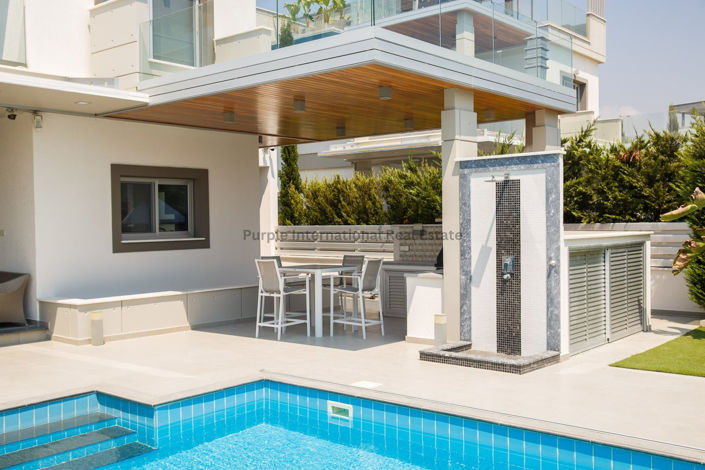 Image No.18-4 Bed Villa for sale