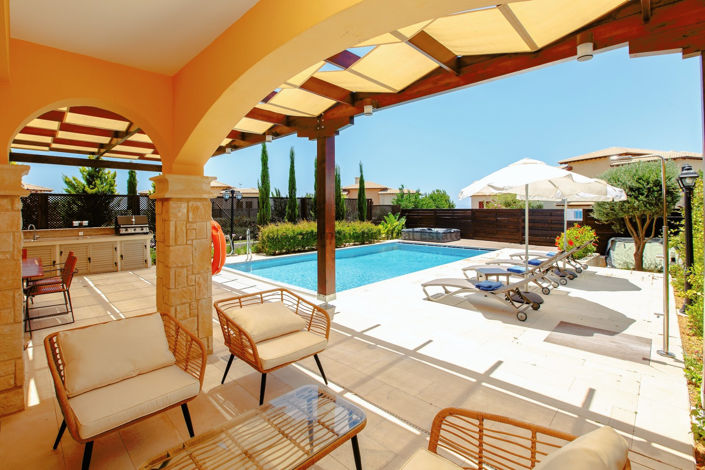 Image No.18-3 Bed Villa for sale