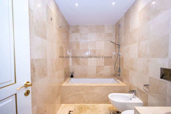 Image No.24-3 Bed Apartment for sale